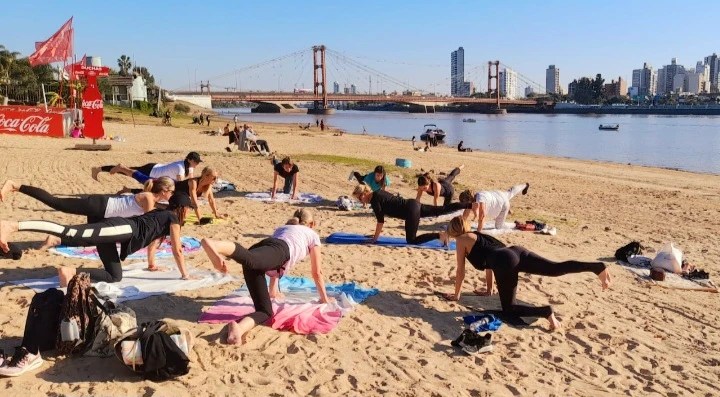 yoga en grupo